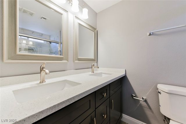 3542 Bronco Road, Las Vegas, NV 89103