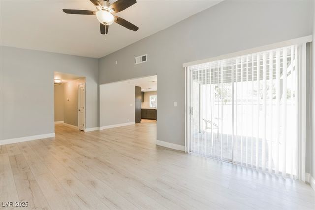 3542 Bronco Road, Las Vegas, NV 89103