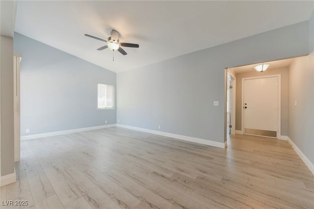 3542 Bronco Road, Las Vegas, NV 89103