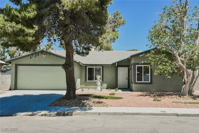 3542 Bronco Road, Las Vegas, NV 89103