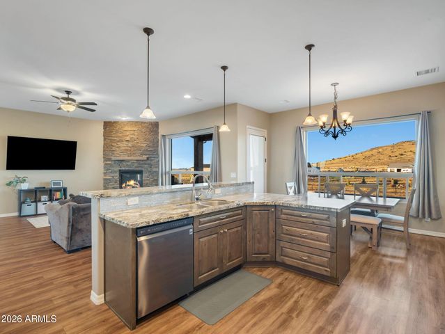 10976 E ANGIES Way, Prescott Valley, AZ 86315