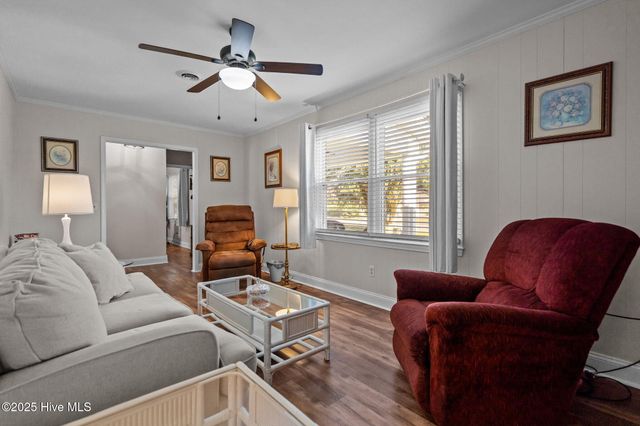 937 Lorraine Drive, Wilmington, NC 28412