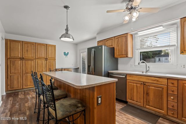 937 Lorraine Drive, Wilmington, NC 28412