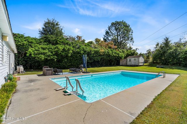 937 Lorraine Drive, Wilmington, NC 28412