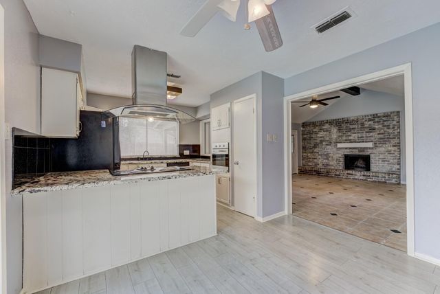 2806 Quail Valley East Drive, Missouri City, TX 77489