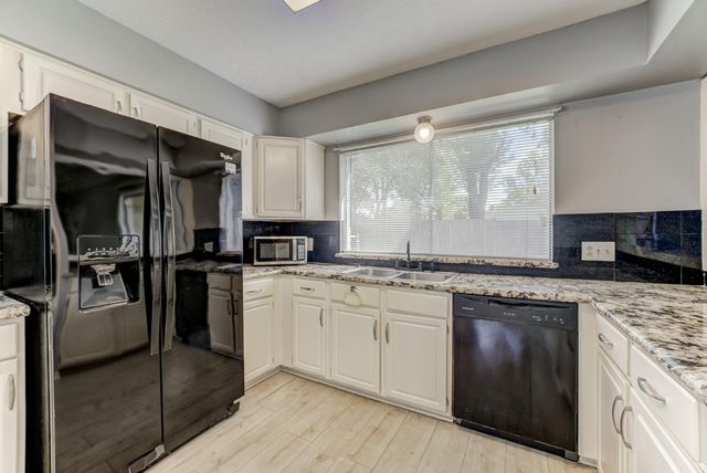 2806 Quail Valley East Drive, Missouri City, TX 77489