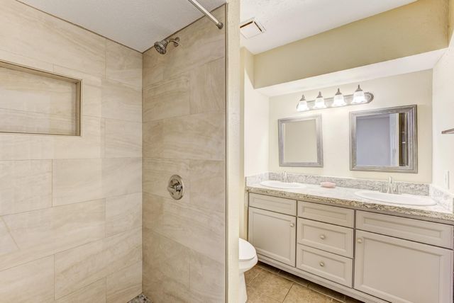 2806 Quail Valley East Drive, Missouri City, TX 77489