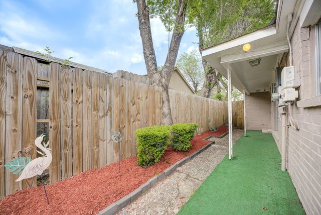 2806 Quail Valley East Drive, Missouri City, TX 77489