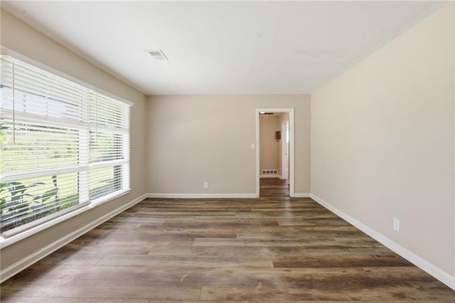 2723 Ellen Way, Decatur, GA 30032