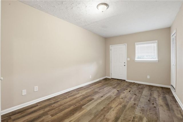 2723 Ellen Way, Decatur, GA 30032