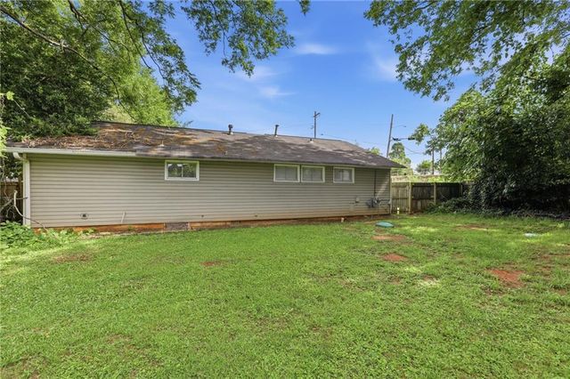2723 Ellen Way, Decatur, GA 30032