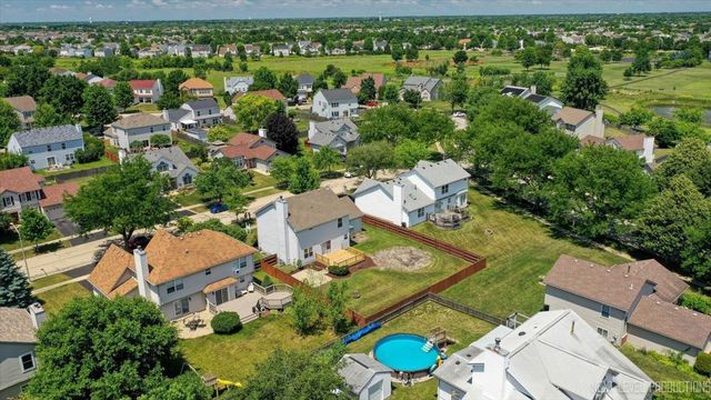 646 Timberline Drive, Bolingbrook, IL 60490