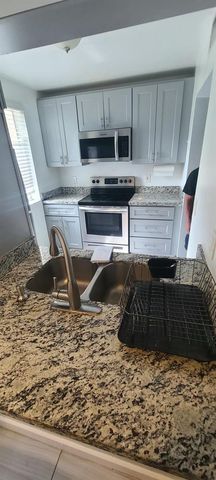 2261 NE 171ST Street 4, North Miami Beach, FL 33160