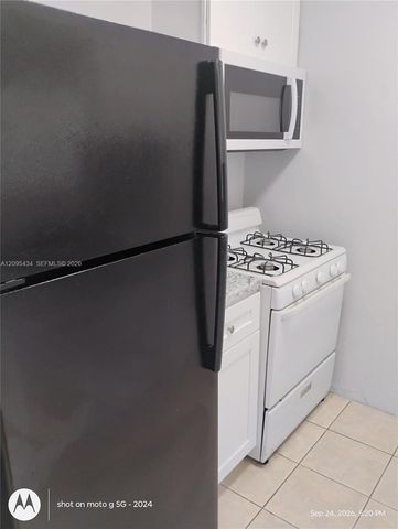 1817 Coolidge Street 2, Hollywood, FL 33020