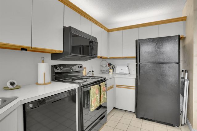 5881 Parkwalk Drive, Boynton Beach, FL 33472