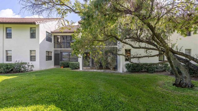 5881 Parkwalk Drive, Boynton Beach, FL 33472