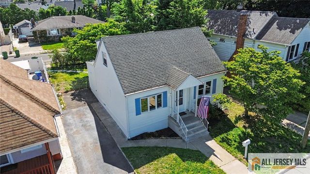 10 Harrison Street, Sayreville, NJ 08872