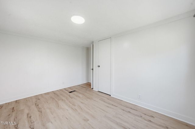 107 Hughes Lane, Johnson City, TN 37601