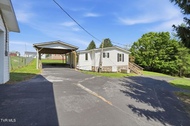 107 Hughes Lane, Johnson City, TN 37601