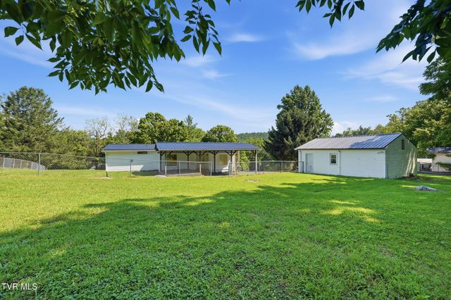 107 Hughes Lane, Johnson City, TN 37601