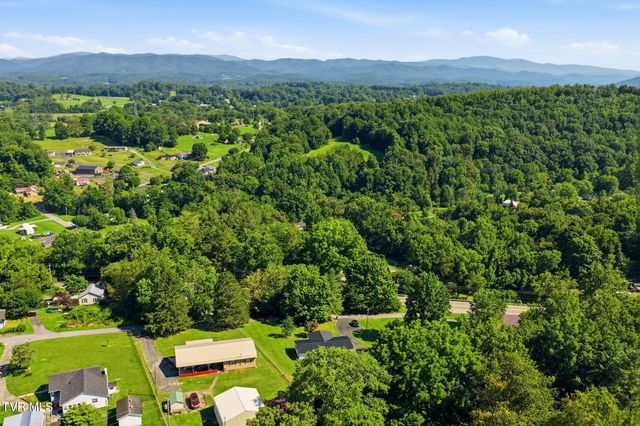 107 Hughes Lane, Johnson City, TN 37601