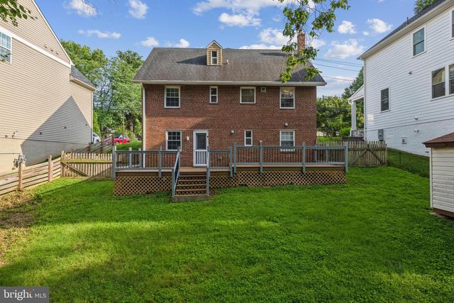 5817 GREENTREE RD, Bethesda, MD 20817