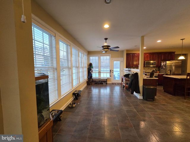 1 HARVEST DR, Pittsgrove, NJ 08318