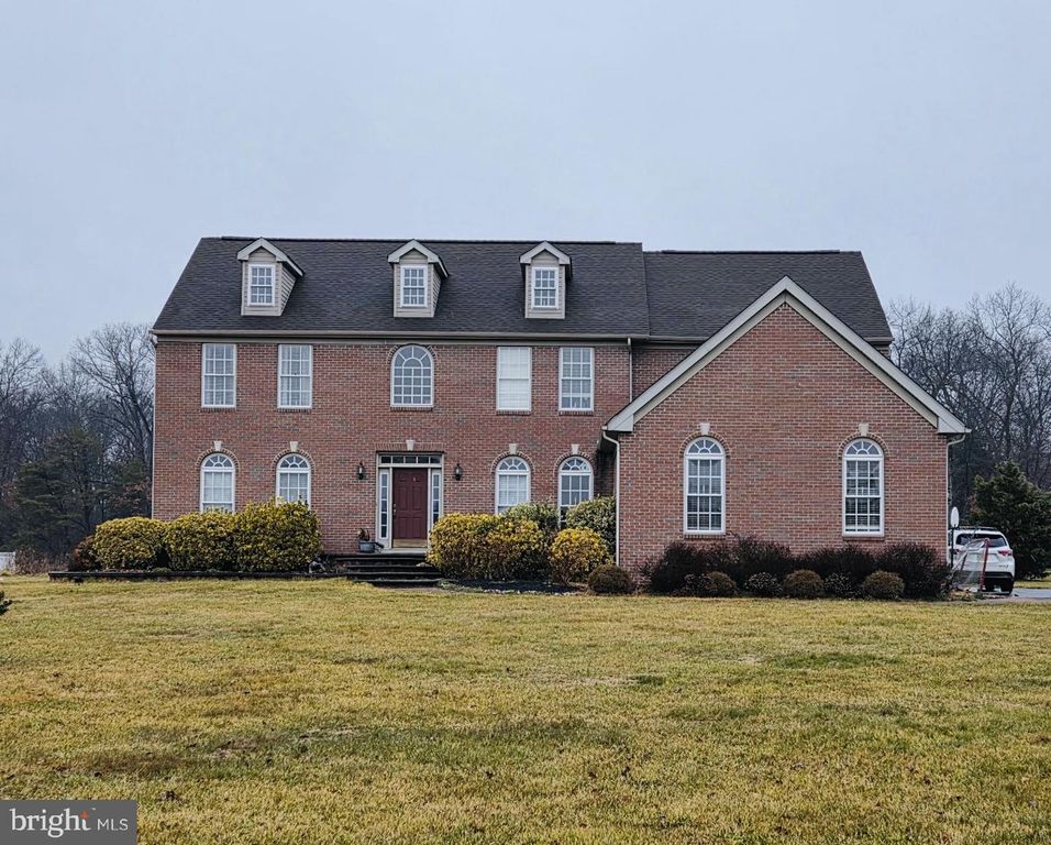 1 HARVEST DR, Pittsgrove, NJ 08318