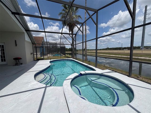 2521 ONEIDA LOOP, Kissimmee, FL 34747