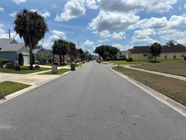 2521 ONEIDA LOOP, Kissimmee, FL 34747
