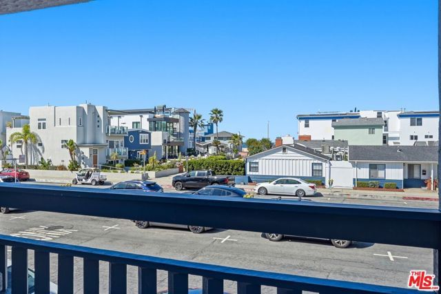 320 Hermosa Avenue 102, Hermosa Beach, CA 90254
