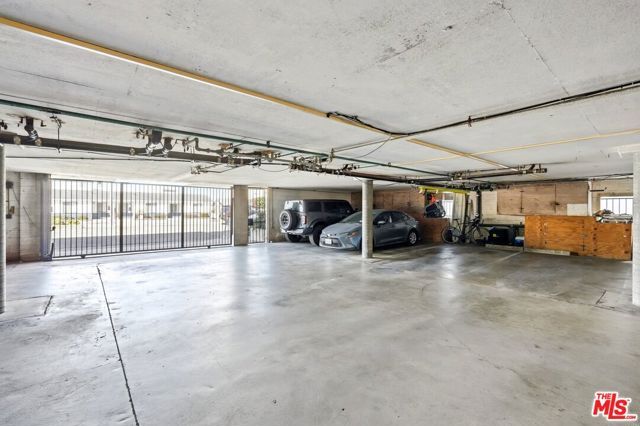 320 Hermosa Avenue 102, Hermosa Beach, CA 90254