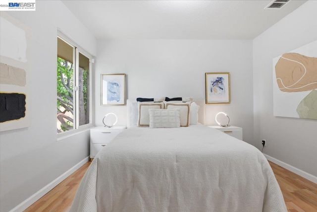2465 Arf Ave, Hayward, CA 94545