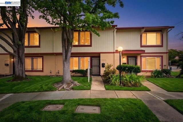 2465 Arf Ave, Hayward, CA 94545
