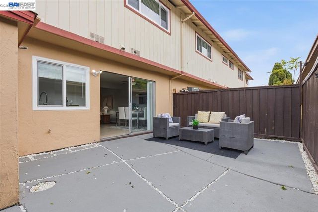 2465 Arf Ave, Hayward, CA 94545