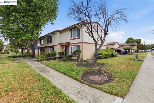 2465 Arf Ave, Hayward, CA 94545