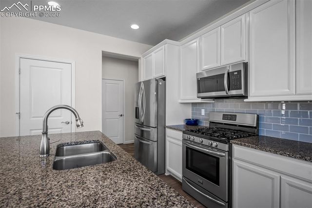 1334 Promontory Crest View, Colorado Springs, CO 80921