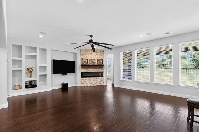 1618 Pebble Beach Lane, Cedar Hill, TX 75104