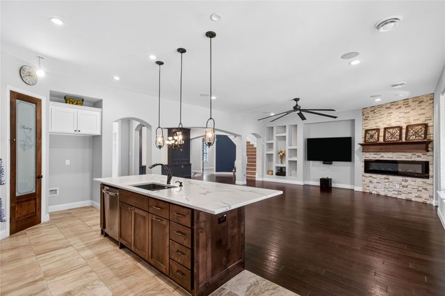 1618 Pebble Beach Lane, Cedar Hill, TX 75104