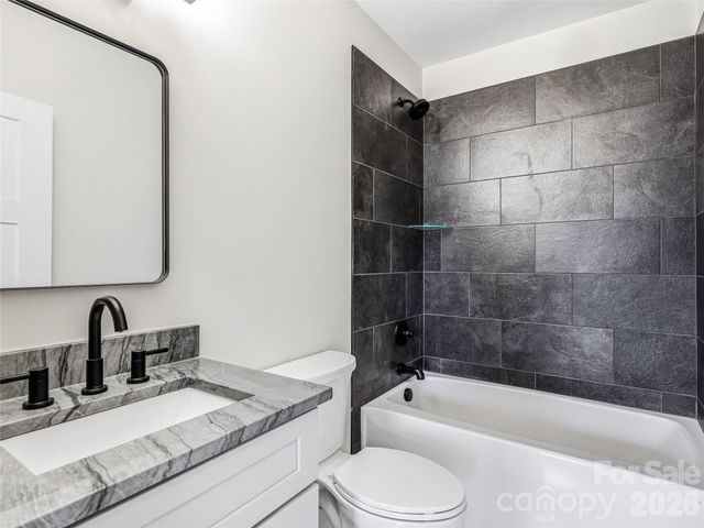 117 Third Street, Asheville, NC 28803