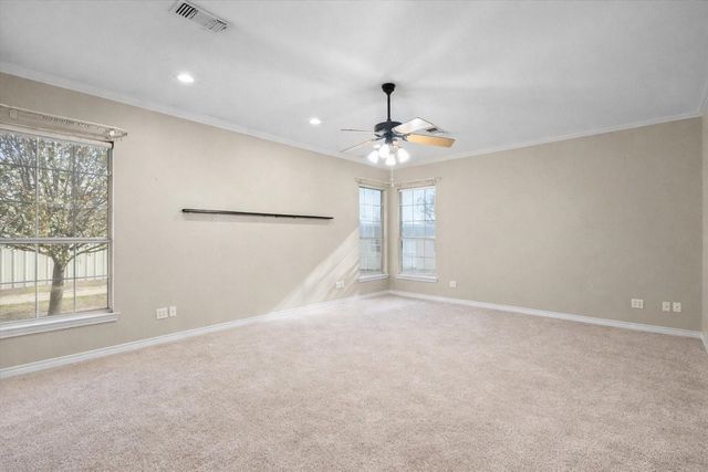 206 N Bouldin Street, Hamilton, TX 76531