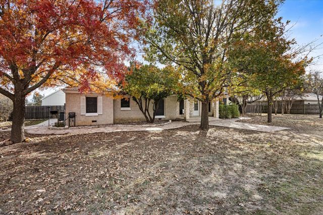 206 N Bouldin Street, Hamilton, TX 76531