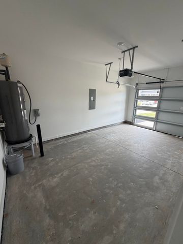 1294 Westgate Village Drive, Spartanburg, SC 29301