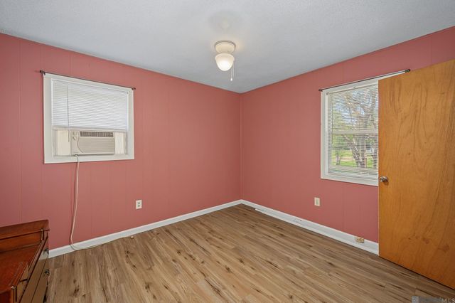 10466 Hughes Rd, Denham Springs, LA 70706