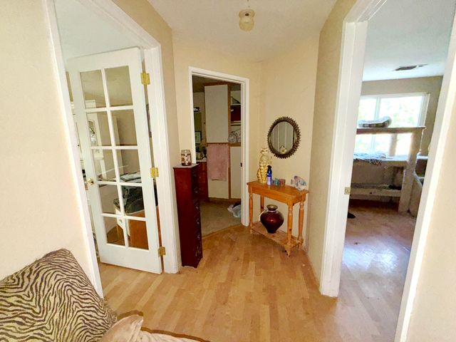 445 Midway Road, Medford, OR 97501