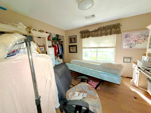 445 Midway Road, Medford, OR 97501