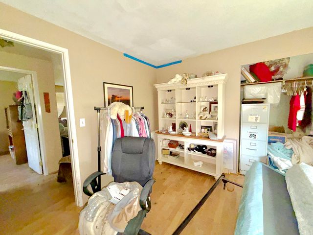 445 Midway Road, Medford, OR 97501