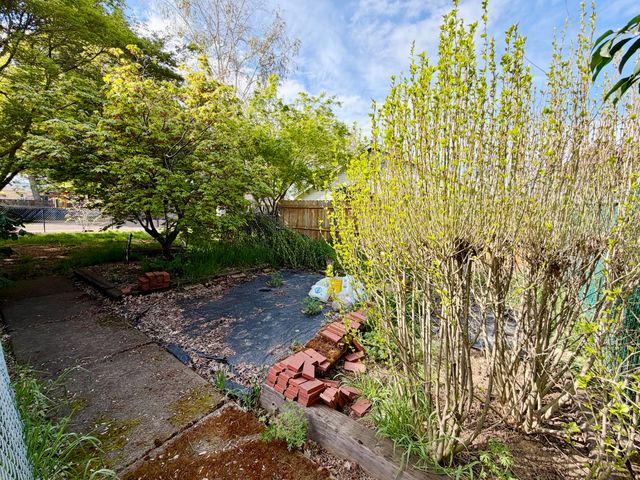 445 Midway Road, Medford, OR 97501