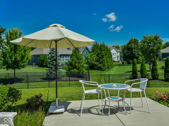 13848 Fieldcrest Drive, Mccordsville, IN 46055