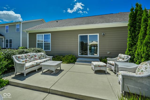13848 Fieldcrest Drive, Mccordsville, IN 46055